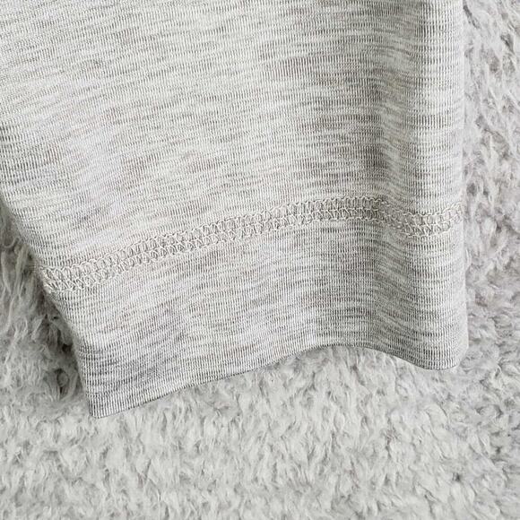 Vuori Henley Shirt Mens Large ? Gray Long Sleeve Performance Stretch Athletic - Picture 4 of 8